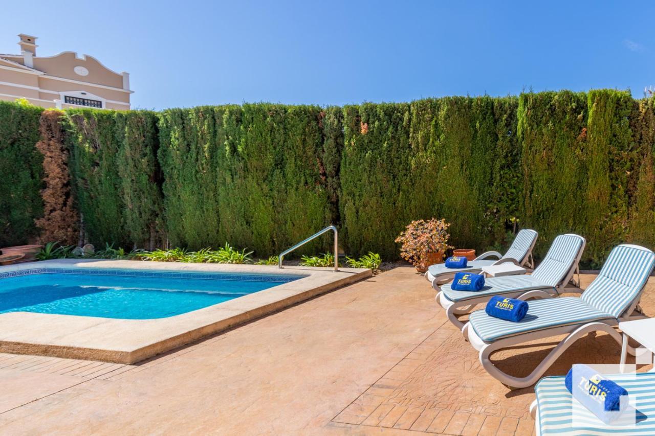 Ambar - Grupo Turis Villa Calpe